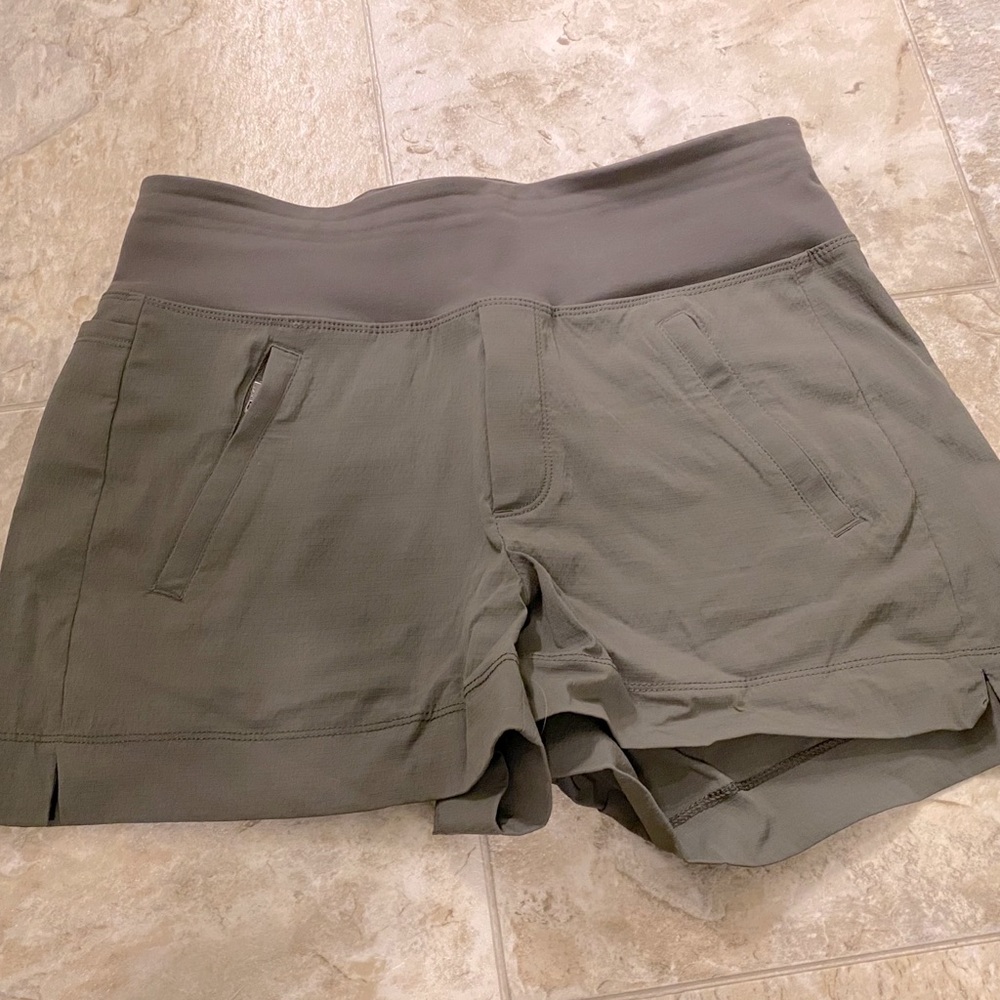 Athleta shorts